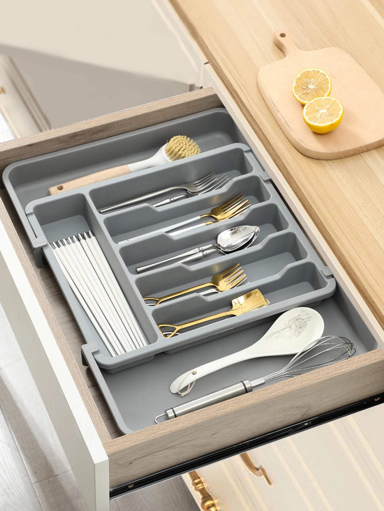 Adjustable Silverware Drawer Organizer - Expandable Utensil Tray for Kitchen Flatware Storage