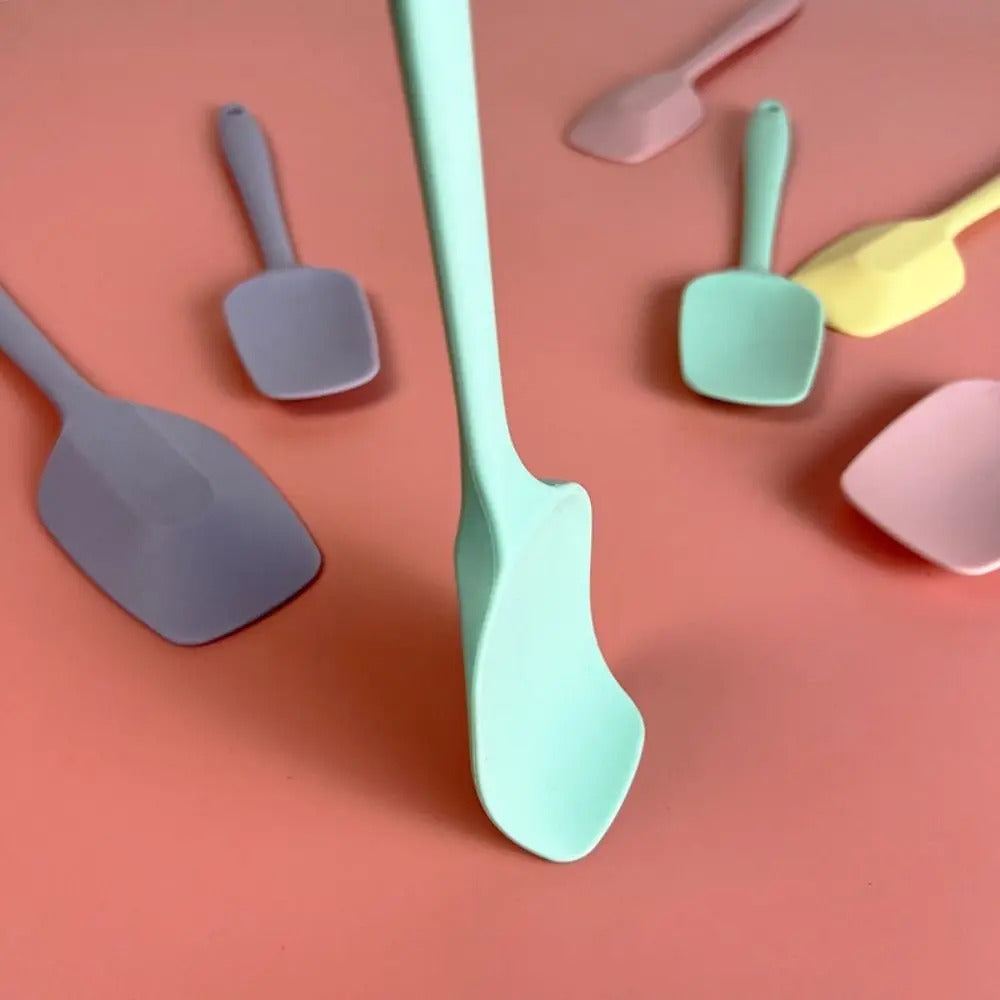 Premium Silicone Baking Spatula Set - Non-Stick Cream Cake Scraper for Pastry, Batter & Salad Mixing