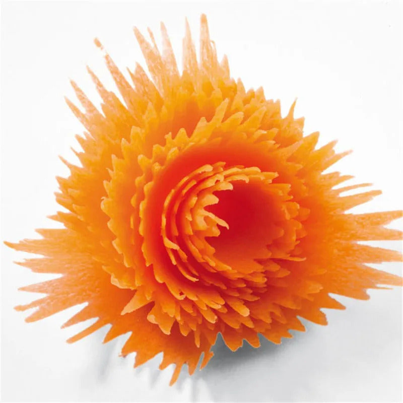 Creative Plastic Fruit & Vegetable Cutter - Rotating Peeler with Flower Shape Cutter for Kitchen Gadgets